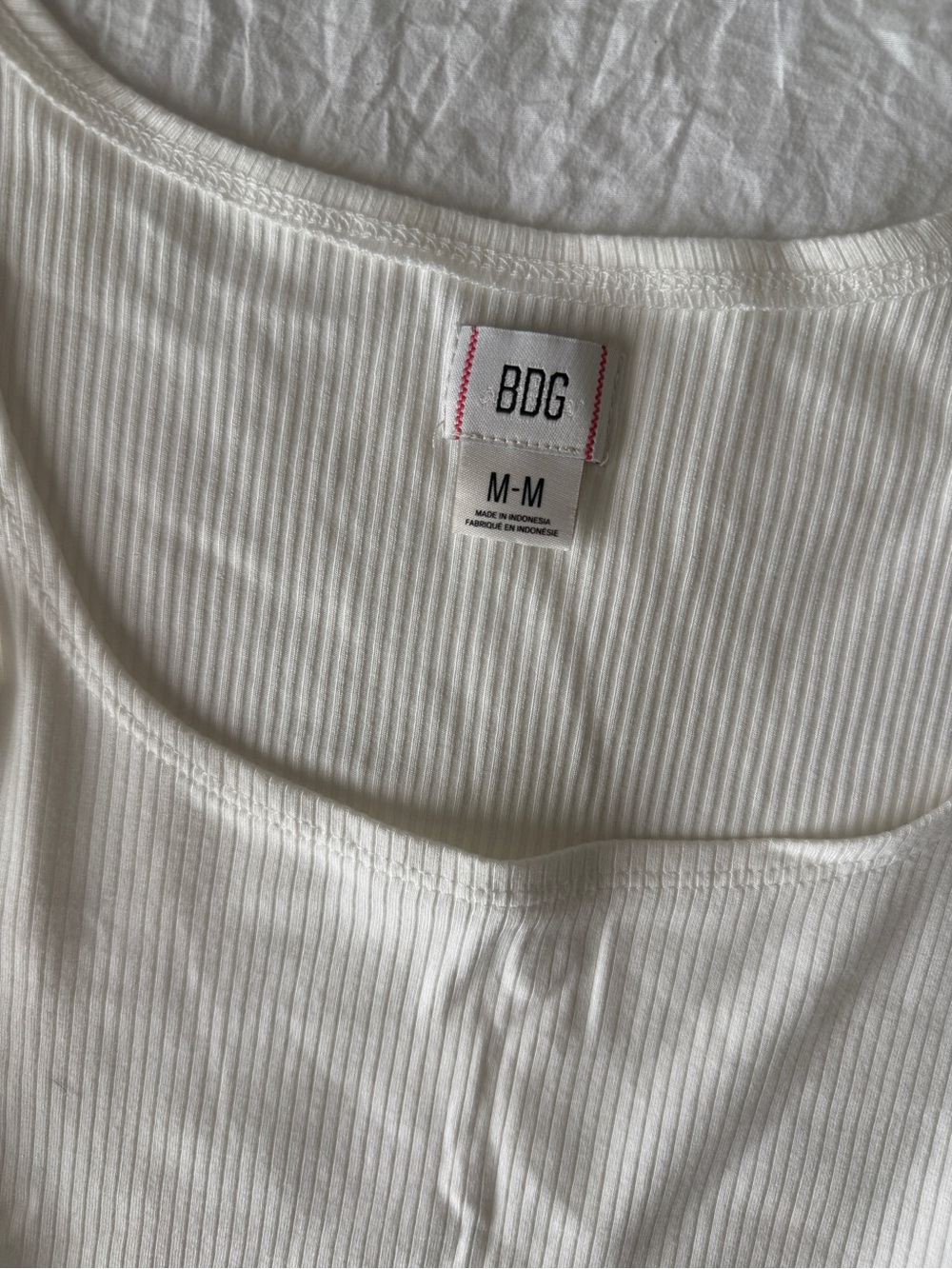 URBAN OUTFITTERS BDG Ribbed White Tank Top Square Neck Slim Form Fitting Sz M - Picture 3 of 6